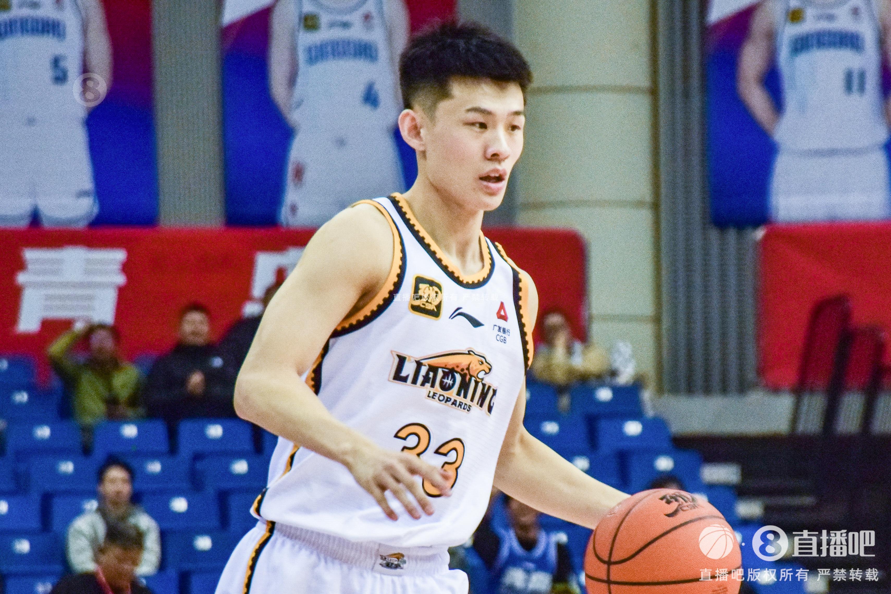 开云娱乐app安全登录-京媒：王岚嵚与北控转会费上有分歧 但后者诚意很大有望压哨签约