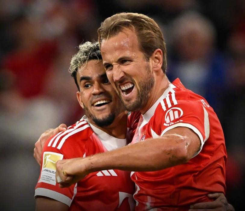 开云娱乐app安全登录-孔帕尼一雪前耻！凯恩双响超越传奇前锋，拜仁2-0晋级欧冠16强