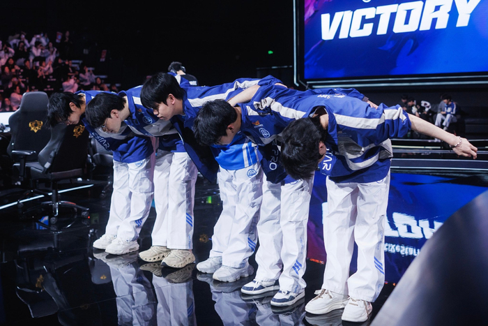 开云体育app安全下载-eStarPro春季赛遗憾止步卡位赛，Fly定心丸作用显著|王者荣耀|电竞赛事讨论|队伍|曙光|四连胜_新浪新闻