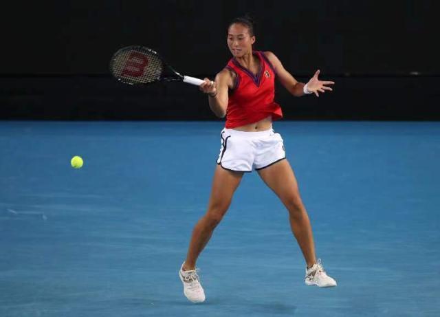 开云app安全认证-张奔斗：强势开启2022赛季后，是时候了解郑钦文了