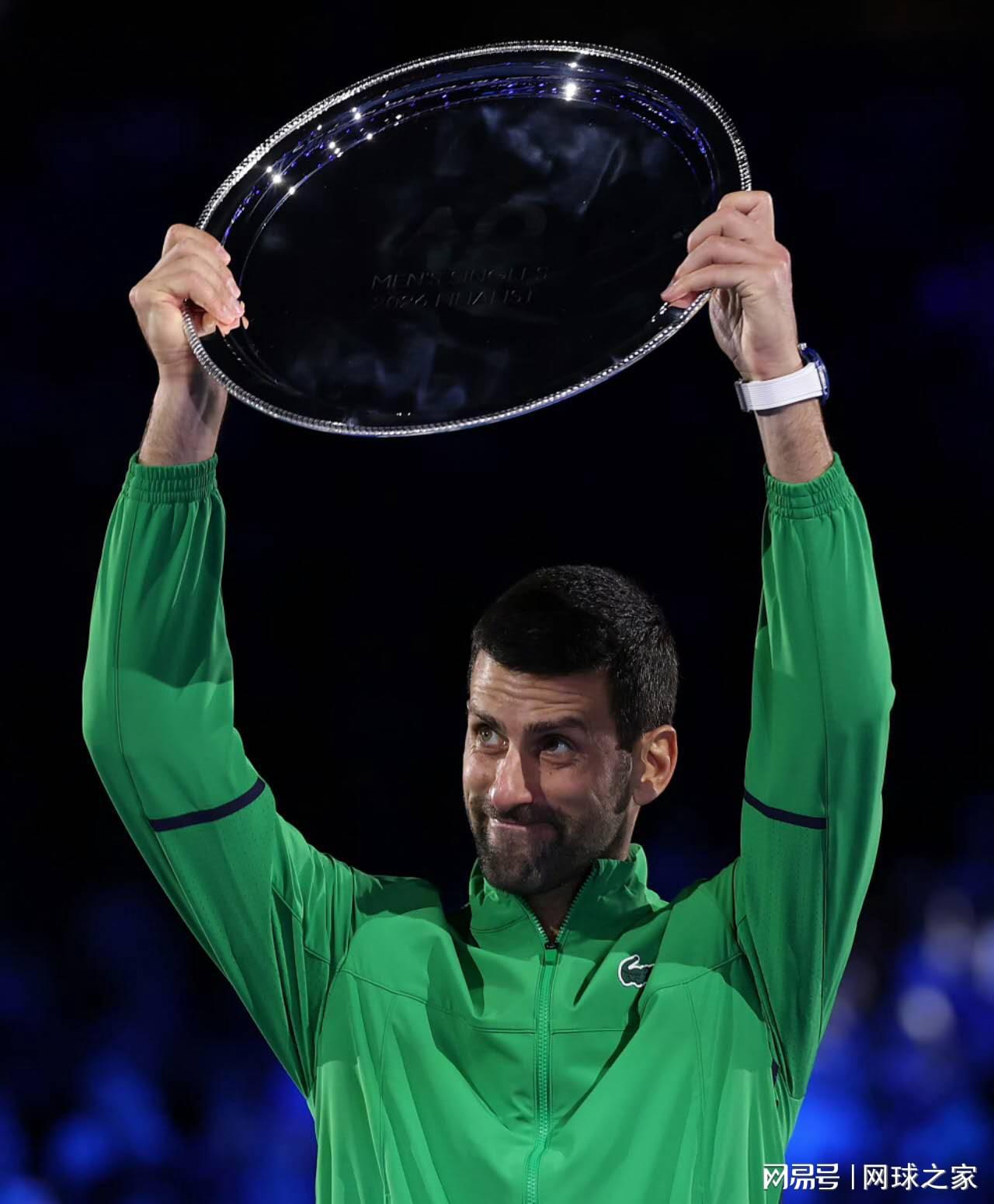 错失25冠，德约颁奖台上留下伤感言论引球迷猜测：或许真想退役了