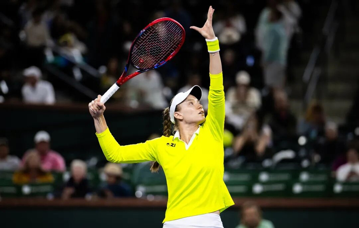 开云娱乐app安全登录-心向苍穹，扶摇而上——莱巴金娜剑指世界第一！|WTA|WTA年终总决赛|WTA1000|女单|澳网_新浪体育_新浪新闻